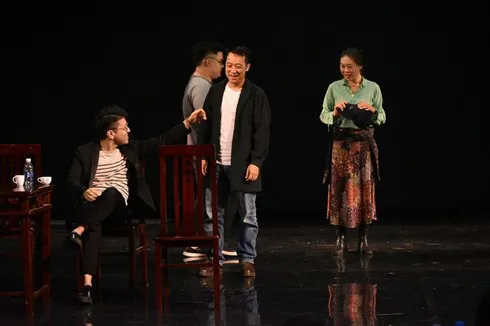 A scene in Uncle Vanya by Vietnamese and Japanese artists.  Photo theatrecentrewithoutwalls.org)