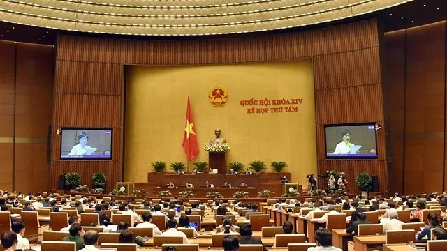 The eighth working day of the 14th NA’s eight session held in Hanoi on October 30 under the chair of NA Chairwoman Nguyen Thi Kim Ngan. (Photo: NDO/Chuong Linh)