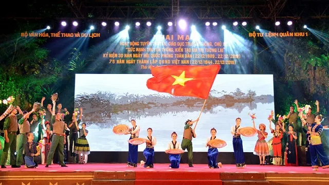 An art performance at the opening ceremony (Photo: baothainguyen.vn)