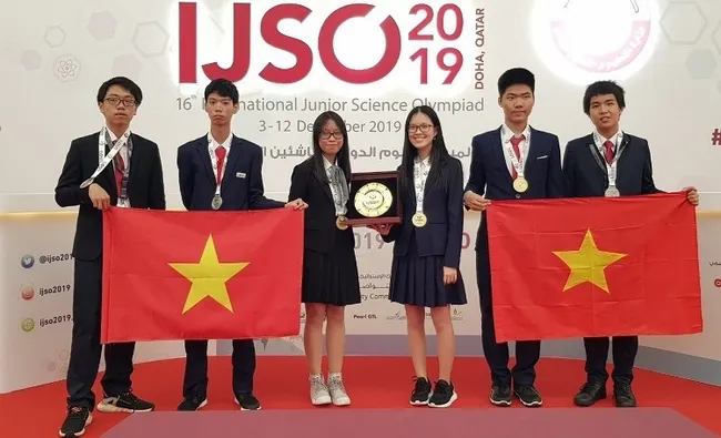 The Vietnam team at the 16th IJSO. (Photo: Hanoi Department of Education and Training)