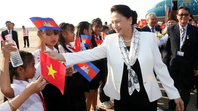 National Assembly Chairwoman Nguyen Thi Kim Ngan arrives in Siem Reap, Cambodia on January 14. (Photo: VNA)