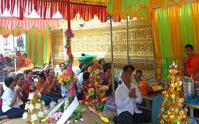 A ritual during the Chol Chnam Thmay Festival of Khmer people in Soc Trang province.