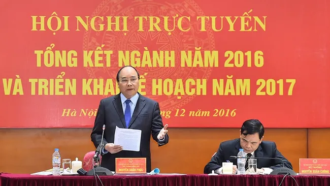 PM Nguyen Xuan Phuc speaking at the conference. (Photo: NDO/Tran Hai)
