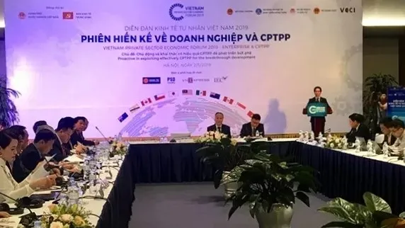 At the event (Photo:qdnd.vn)