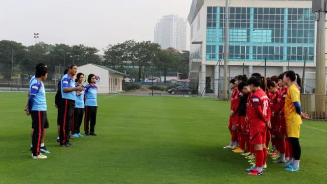 Vietnam women's national team return to training on December 24 for the goal of securing a place in the 2020 Tokyo Olympics. (Photo: VFF)