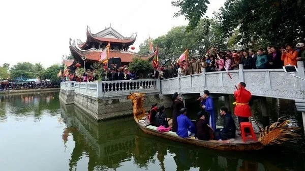 A Quan Ho performance on boat (Source: VNA)