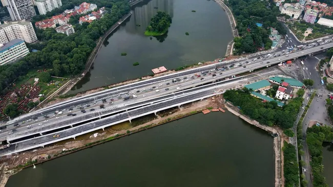 The bridges formally open to traffic on October 6. (Photo: Ha Nam)