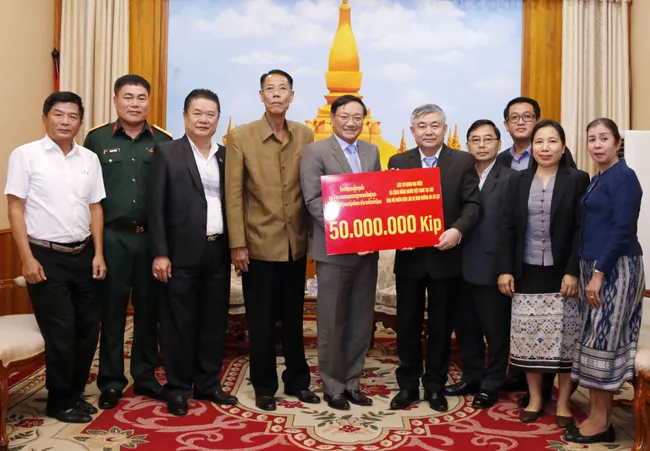 At the handover ceremony (Photo: VNA)