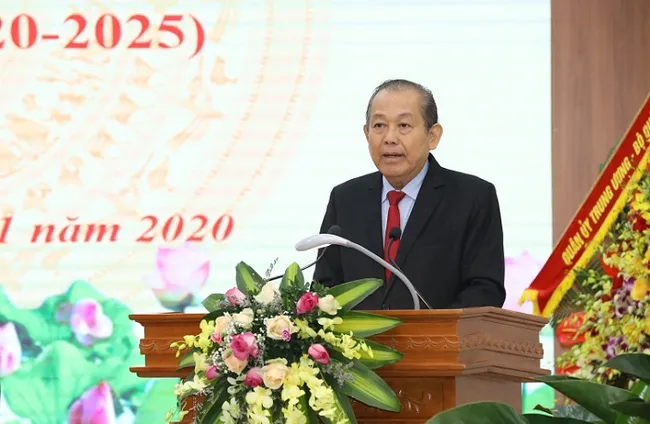 Permanent Deputy Prime Minister Truong Hoa Binh speaks at the congress. (Photo: VGP)