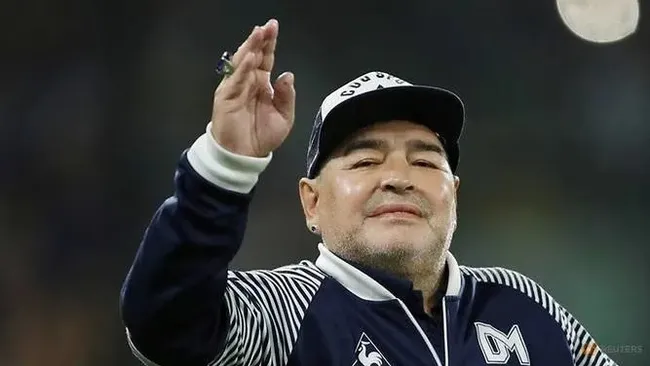 Gimnasia y Esgrima coach Diego Maradona on Mar 7, 2020. (Reuters)
