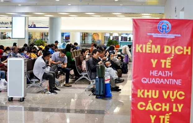 At Noi Bai international airport (Photo: VNA)