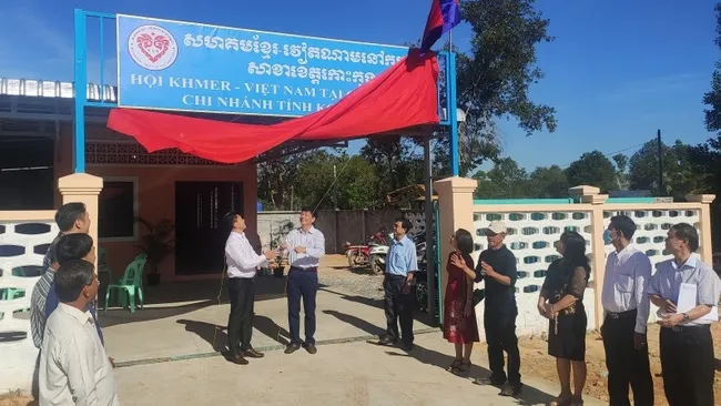 The inauguration of the headquarters of the Khmer-Vietnam Association in Cambodia’s Koh Kong