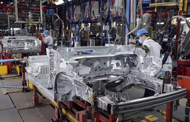 An automobile production line (Illustrative photo: VNA)