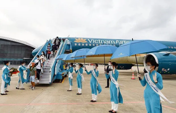 Vietnam Airlines affirms its efforts to accompany the authorities to realize the goal of safe and attractive Vietnam tourism. (Source: VNA)