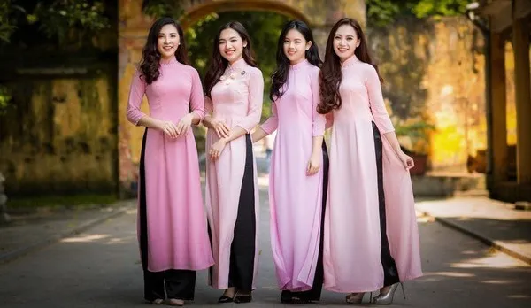 Vietnamese women in 