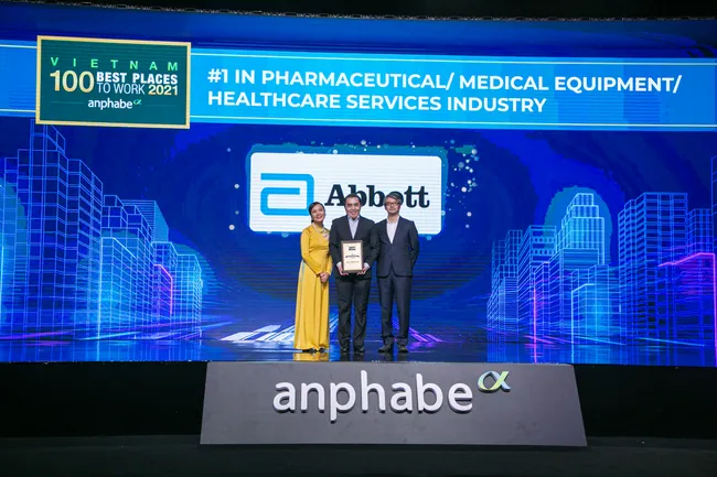 Abbott honored The Best Place to Work in the industry of Pharmaceutical/Medical Equipment/Healthcare service