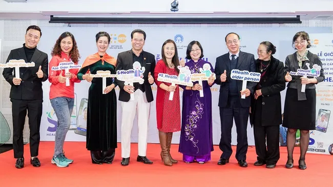 Delegates at the launch of the S-Health app. (Photo: UNFPA Vietnam)