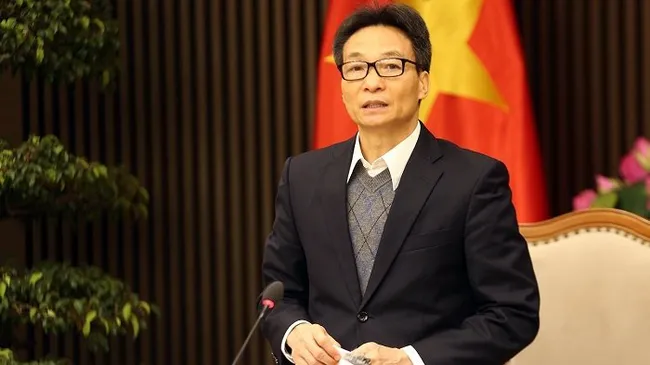Deputy Prime Minister Vu Duc Dam addresses the meeting (Photo: VGP)