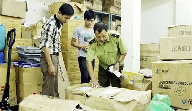 Smuggling and trade fraud are on the rise ahead of Tet, which falls on February 12 this year. (Photo: VNA)