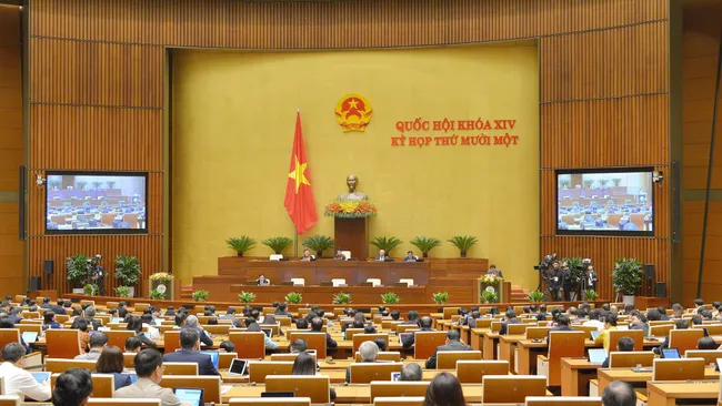 The second working day of the NA's 11th session is broadcast live on national TV and radio