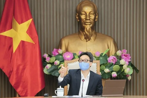 Deputy Prime Minister Vu Duc Dam speaking at the meeting (Photo: VNA)