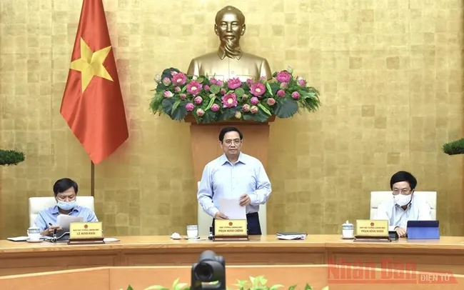 PM Pham Minh Chinh speaks at the meeting. (Photo: NDO/Tran Hai)