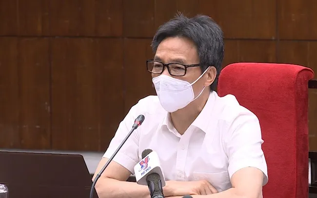 Deputy Prime Minister Vu Duc Dam speaks at the meeting. (Photo: NDO/Linh Bao)