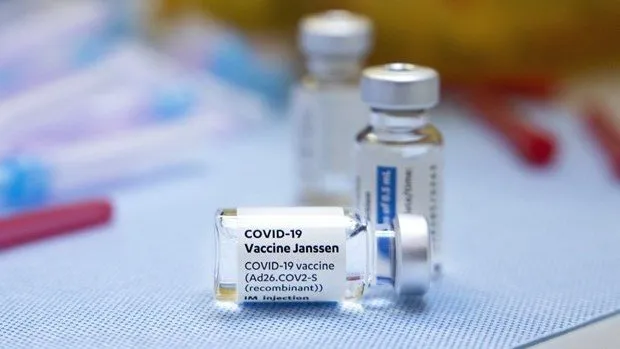 Janssen is the sixth vaccine endorsed in Vietnam so far, after Astra Zeneca, Sputnik V, Pfizer, Vero Cell and Moderna. (Photo: AFP/VNA)