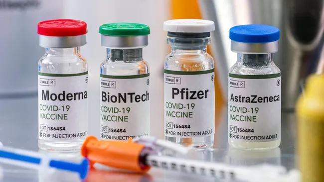 Four associations call for government support to vaccinate as many as workers at the fastest rate possible.