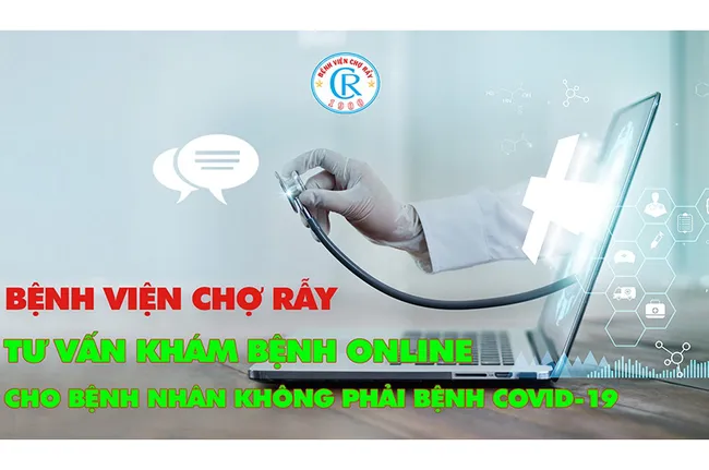 The 30 phone numbers will operate 24/24 from 9am on August 12, providing online medical examination across 30 specialist areas. (Illustrative image)