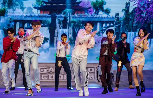 Vietnamese dancer Quang Dang is expected to perform in  the programme