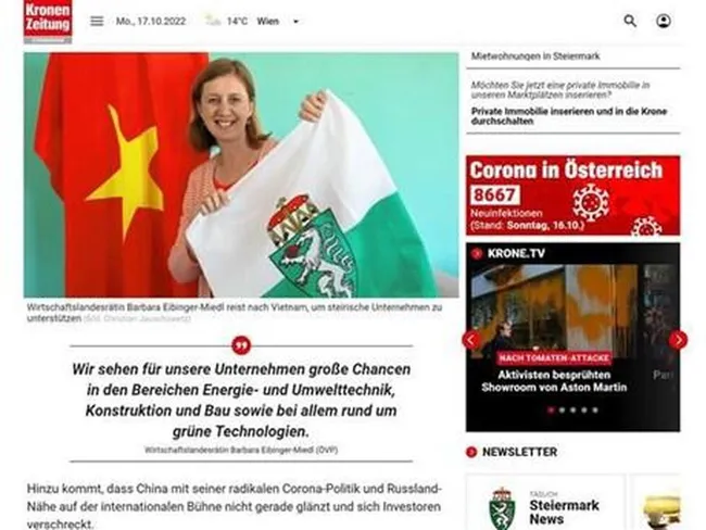 Kronen Zeitung newspaper covers the Vietnam visit by Regional Minister for Foreign Affairs Barbara Eibinger-Miedl. (Photo: VNA)