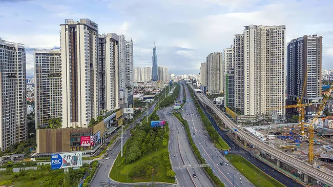 With a solid foundation, Ho Chi Minh City is expected to rise up strongly in the coming time. (Photo: Hoang Dieu)