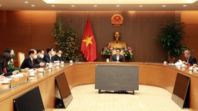 At the working session (Photo: NDO)