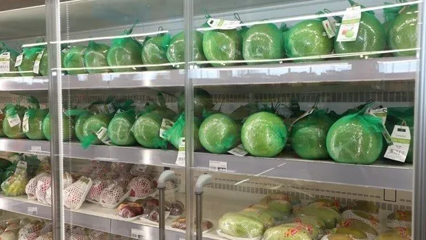 Longdan has about 10 supermarkets specialising in Asian products, of which Vietnamese products make up about 30 percent. (Photo: VNA)