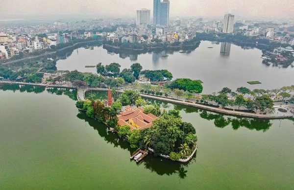 A view of Truc Bach lake (Photo: VNA)
