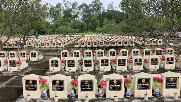 Doc Ba Dac martyrs' cemetery in An Giang, which is the resting place of more than 8,000 Vietnamese volunteer soldiers. (Photo: VNA)