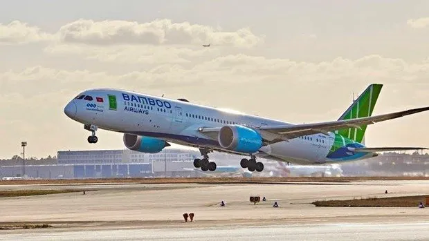 Vietnamese carrier Bamboo Airways will conduct its first repatriation flight for Vietnamese citizens in Ukraine. (Photo: VNA)