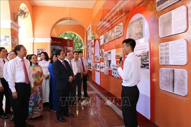 PM Pham Minh Chinh visit the Ho Chi Minh Museum at Nha Rong Wharf in HCM City (Photo: VNA)