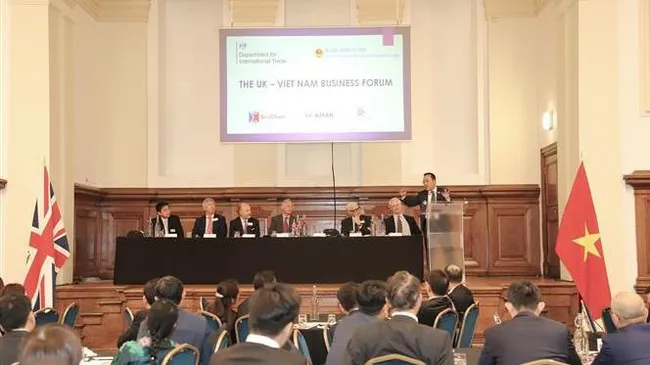 The Vietnam-UK Business Forum in London on May 25. (Photo: VNA)