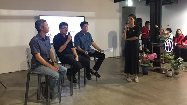 The organising committee introduces the awards criteria at the launch on July 9. (Photo: VNA)