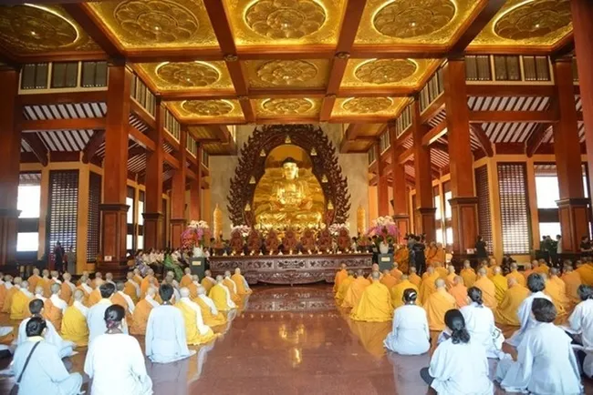 Requiem held in Ho Chi Minh City in remembrance of the people who died of COVID-19 (Photo: VNA)