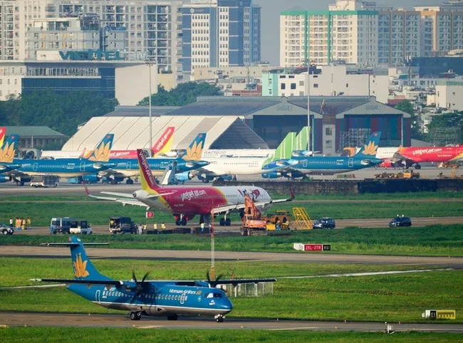 Vietnamese airlines are now permitted to resume regular flights to China like in the pre-COVID-19 period.
