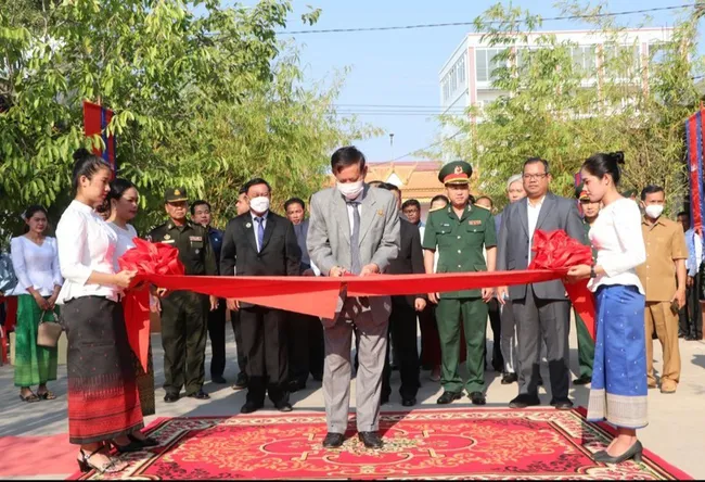 The ceremony to inaugurate the upgraded Cambodia - Vietnam Friendship Monument in Kampong Speu Province. (Photo: Nguyen Hiep)