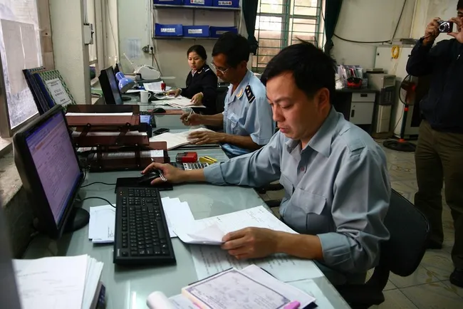 Vietnam working with ASEAN member states to harmonise trade and investment policies.