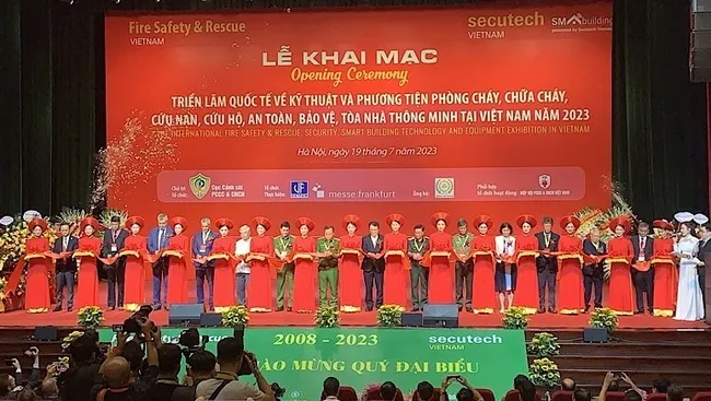 The ribbon cutting ceremony to open the exhibition.