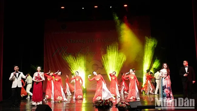 A performance at the event (Photo: NDO)