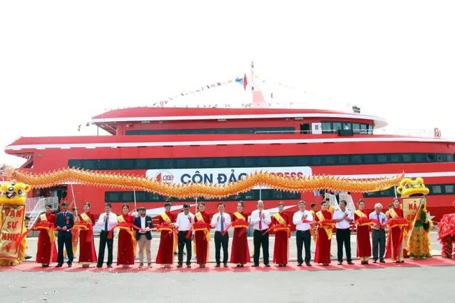 At the launch ceremony of the high-speed boat.