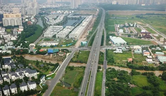 Thủ tướng: Xử lý nghiêm hành vi lợi dụng đấu giá quyền sử dụng đất gây nhiễu loạn thị trường
