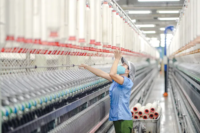 Sản xuất công nghiệp trong 10 tháng ghi nhận mức tăng trưởng ấn tượng 9,2%